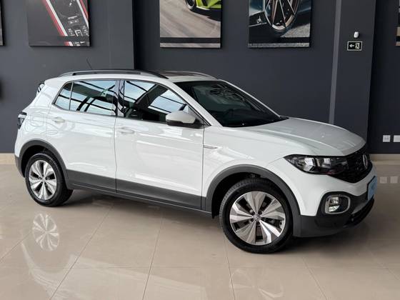 VOLKSWAGEN T-CROSS 1.0 200 TSI TOTAL FLEX COMFORTLINE AUTOMÁTICO VOLKSWAGEN T-CROSS 1.0 200 TSI TOTAL FLEX COMFORTLINE AUTOMÁTICO